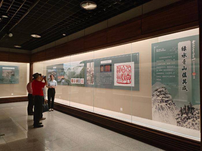 浙报要闻丨纪念吴昌硕诞辰180周年特展开展 49件珍品亮相湖州