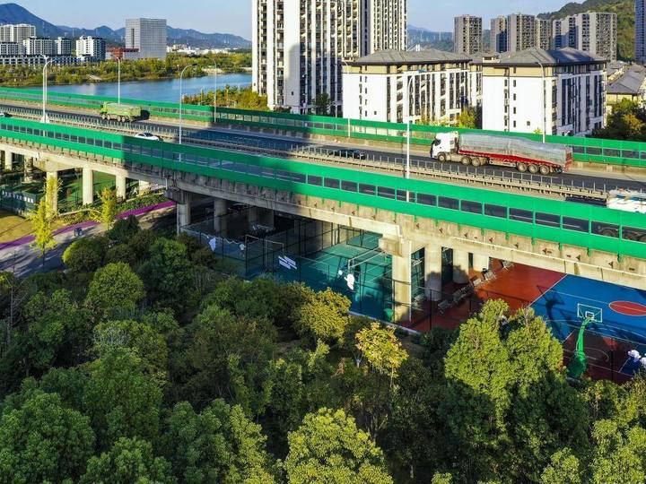 唤醒“沉睡”空间，桥下别有洞天，看杭州如何巧绘城市“金角银边”