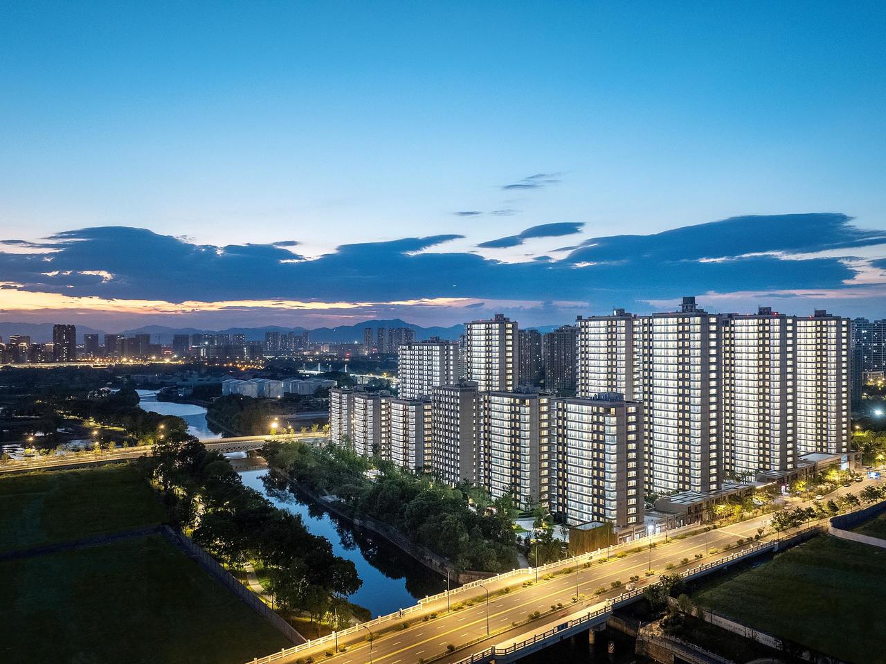 保利发展丨从潮和阅江台轩，看保利浙江品质精研之路