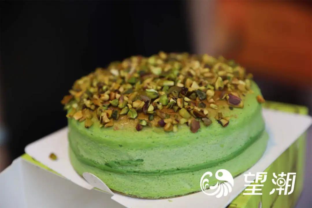 1843148891952693248.webp 图片