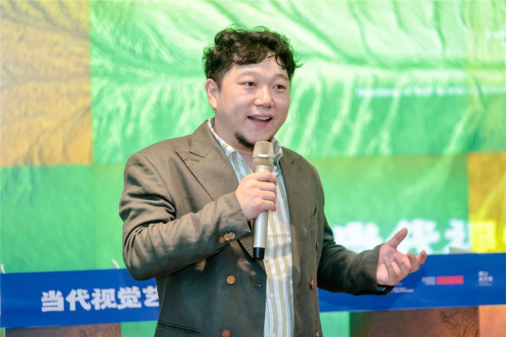 人与自然之间的对话 “以土为源——当代视觉艺术生态作品展”苏州举办