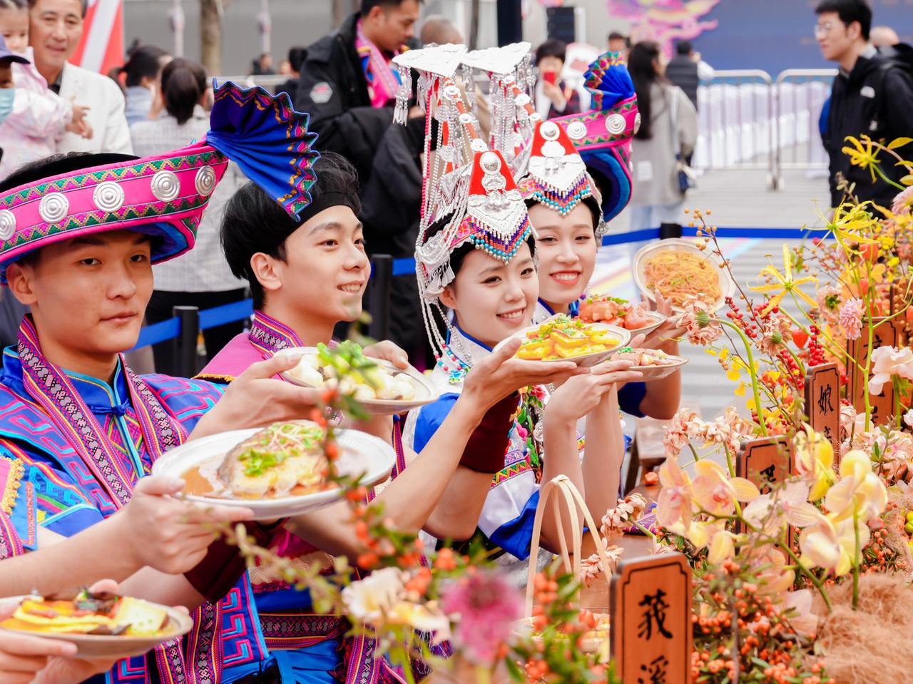 长桌宴、游园会、开酒节……“西湖边的畲乡”来到西湖边