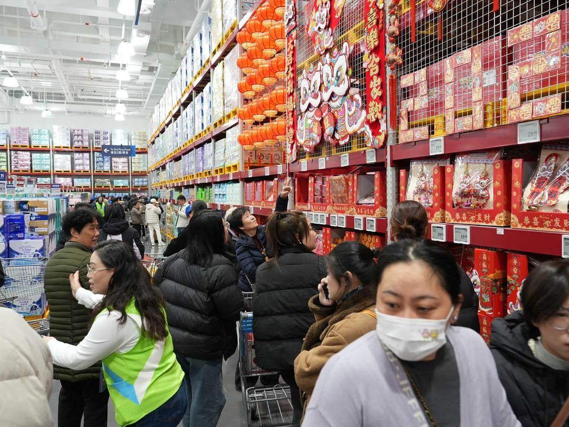 2024热词盘点丨首店、首发、首秀,首发经济如何点燃消费活力?