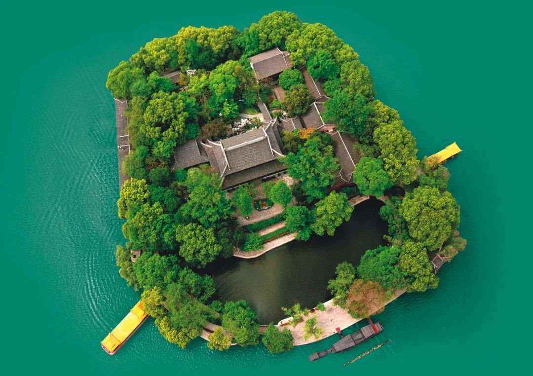南湖.JPEG