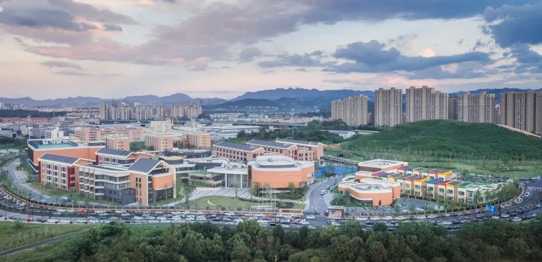 学校全景.jpeg