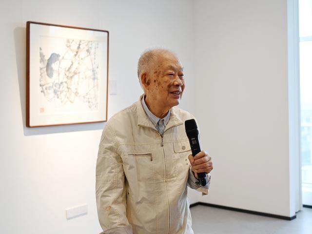 著名花鸟画家朱颖人去世，享年96岁，南山路上的松鼠，永远在他的画里