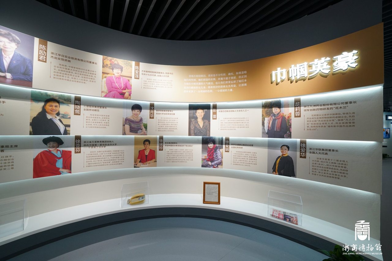 1925096185173880832.jpg photoplus