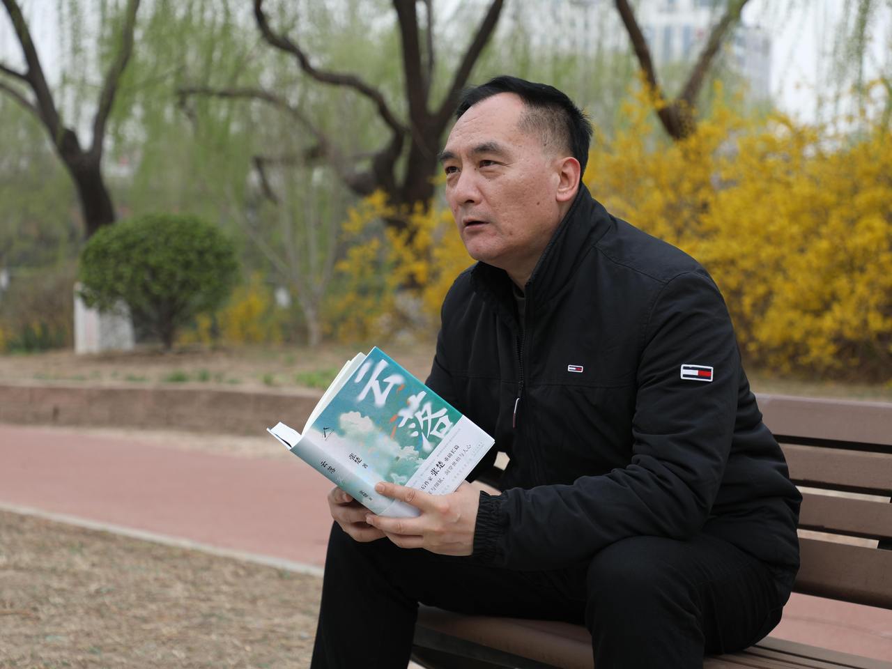 春风人物|张楚:县城里所有生命,都是主角
