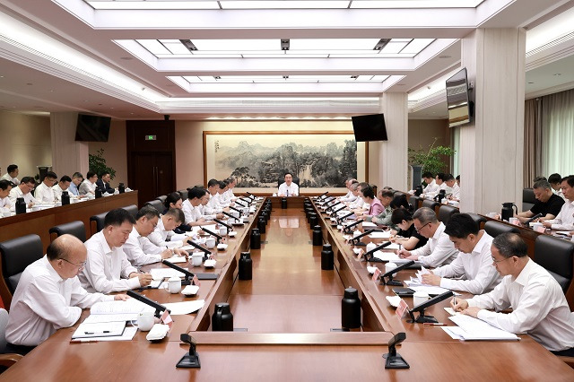 A 5月26日上午,省委常委会召开会议,省委书记王浩主持。.jpg