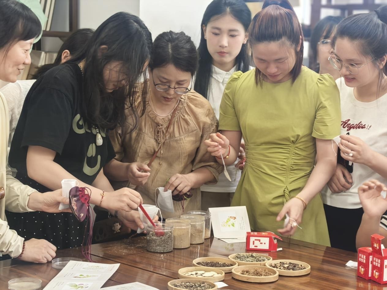 图片4.jpg