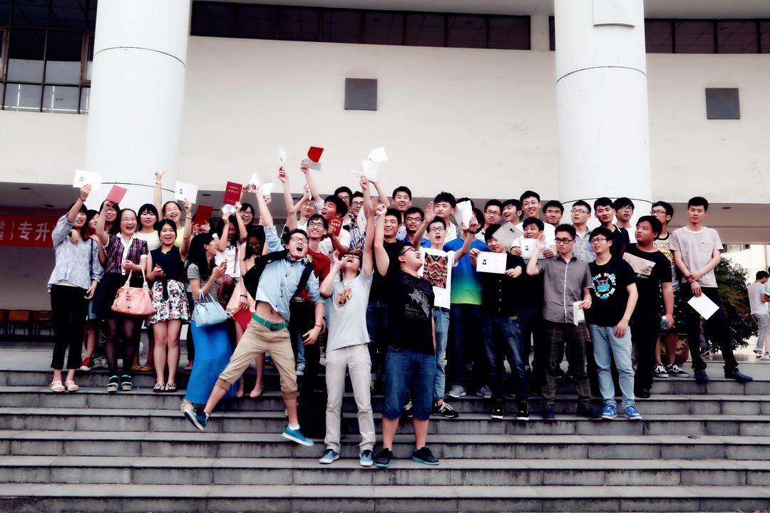浙江工商职业技术学院2.jpg