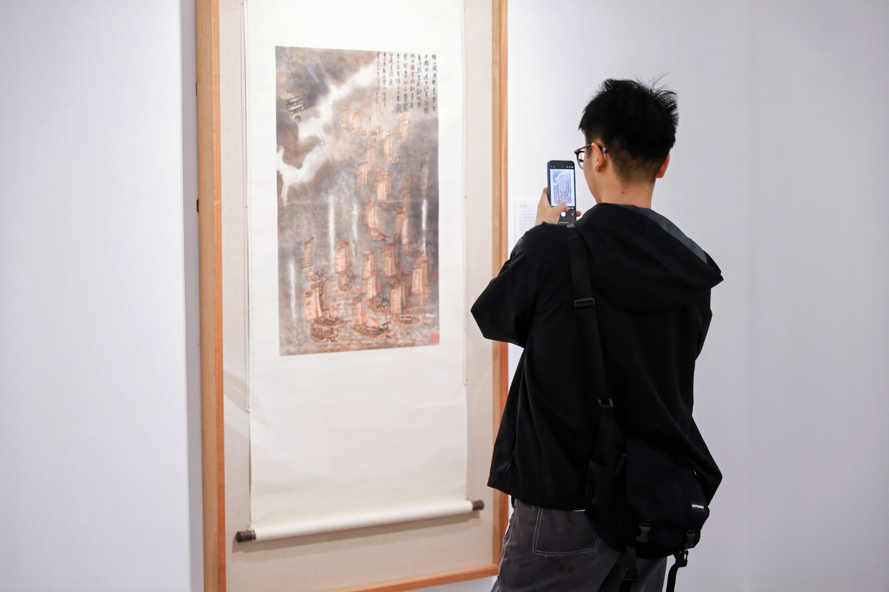 70+名家名作真迹近距离看过瘾，傅抱石、齐白石、徐悲鸿、李可染……