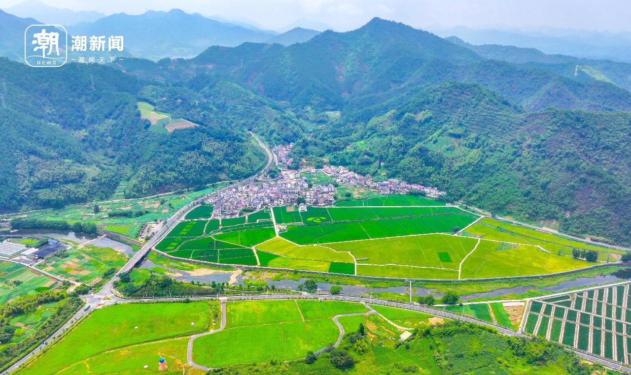 1淳安大墅镇孙家畈村 拍友 余剑锋 摄(浙报集团资料照片).jpg