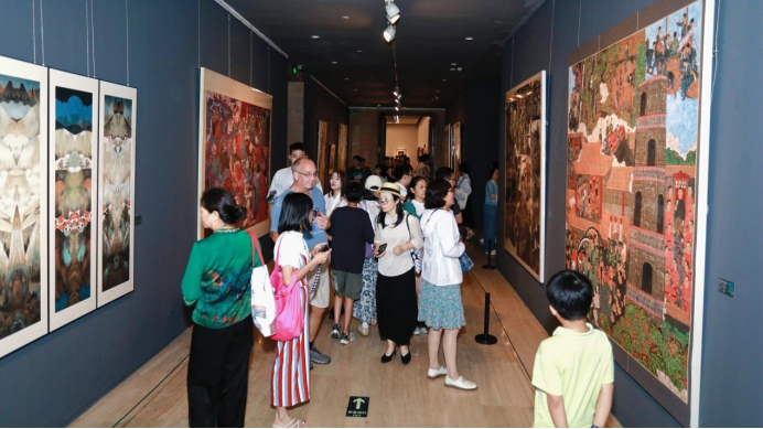“极目楚天——湖北美术学院中国画与书法作品展”在中国美术馆开幕3998.png
