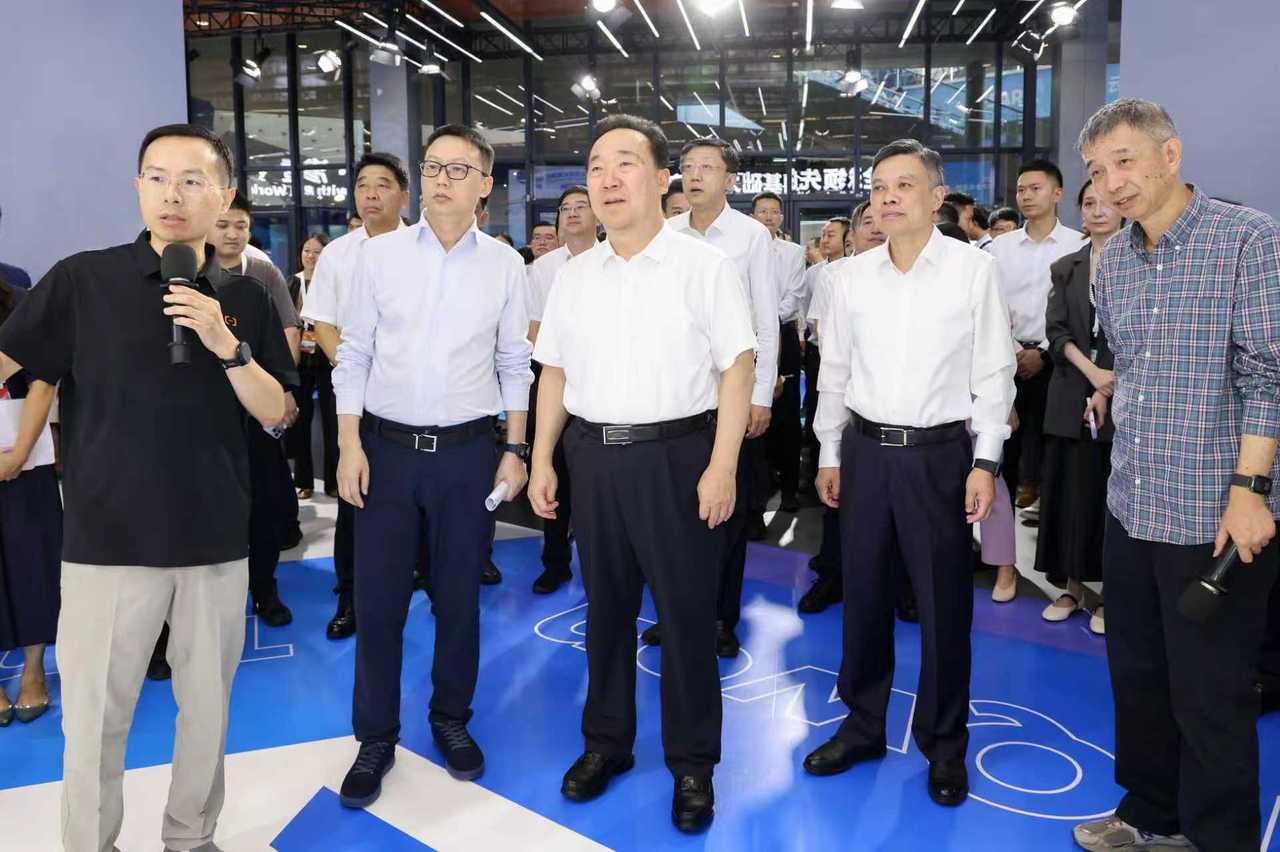 微信图片_20250924180444_45_71.jpg