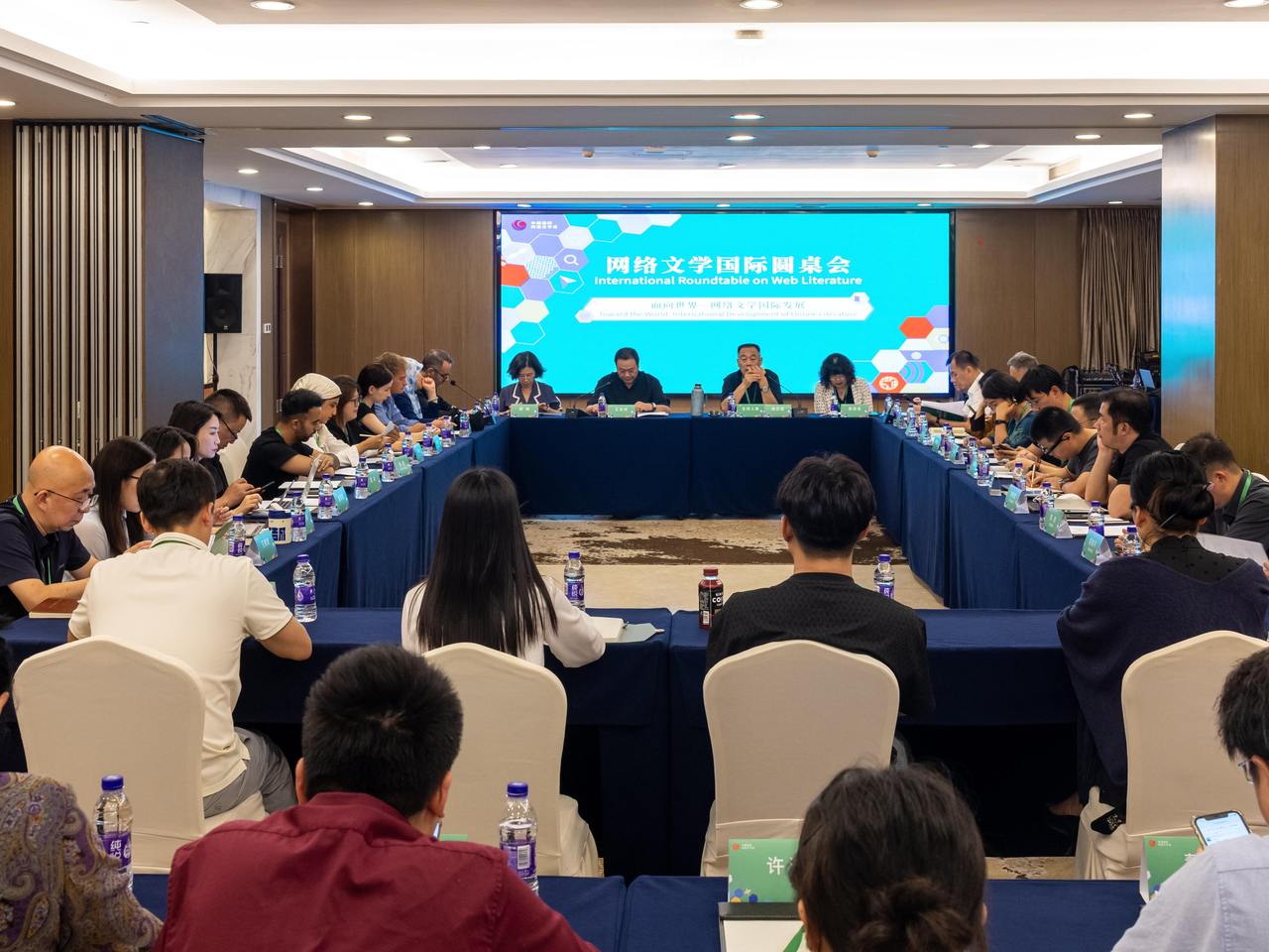 海外掘金18亿美元 从文博会看杭州文化“新三样”如何乘风破浪