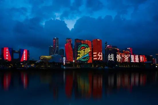 1970792763276345344.webp 图片