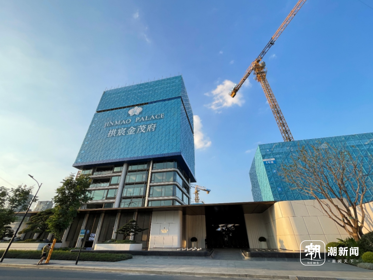 涨到5.6万元/㎡依旧轻松售罄,拱宸金茂府能打几分|节日探盘