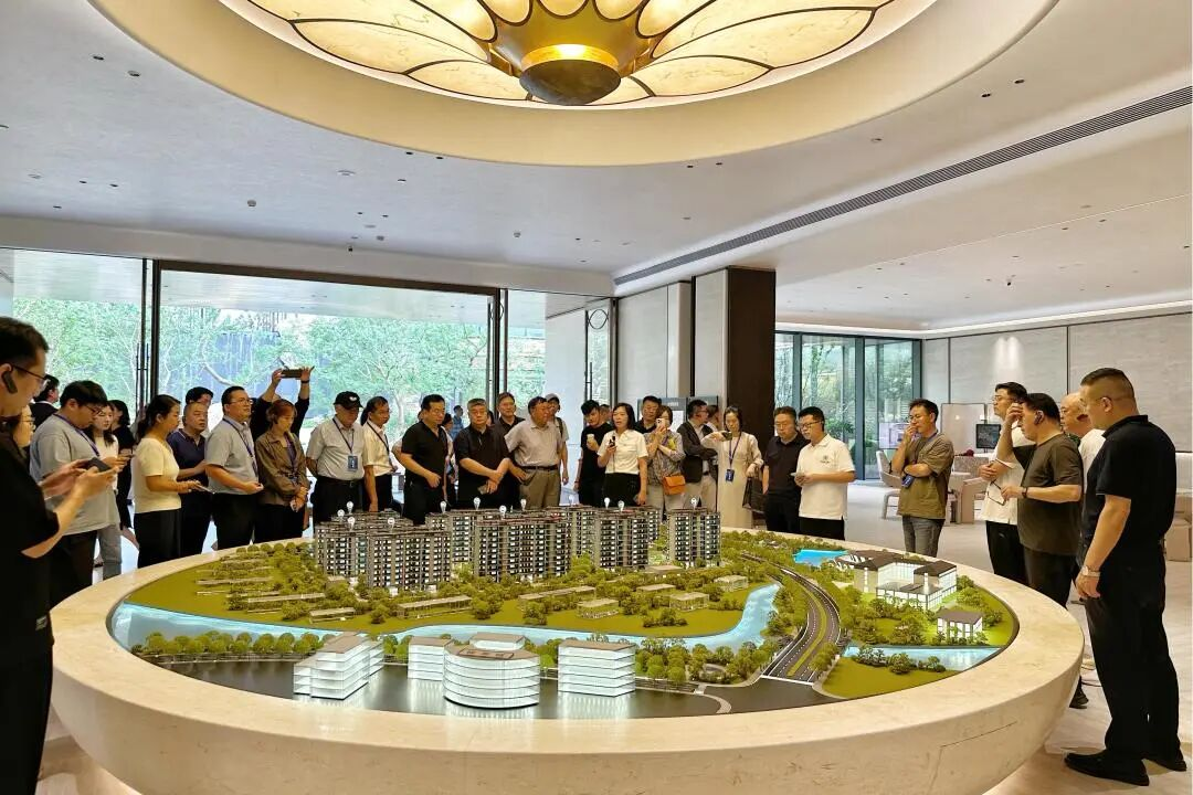 预见未来人居 2025年中国高品质住宅发展论坛在绍兴举办