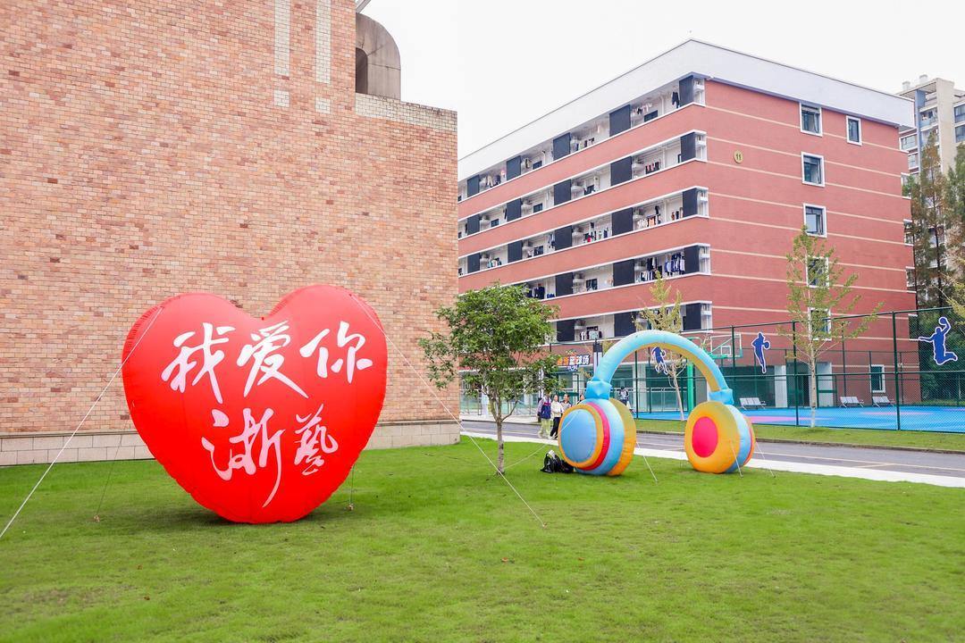 微信图片_20251101172038_175_2.jpg