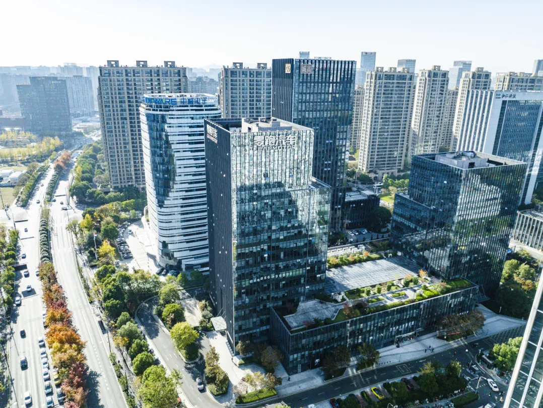国内主流新势力车公布10月交付量 杭州滨江车企持续领跑