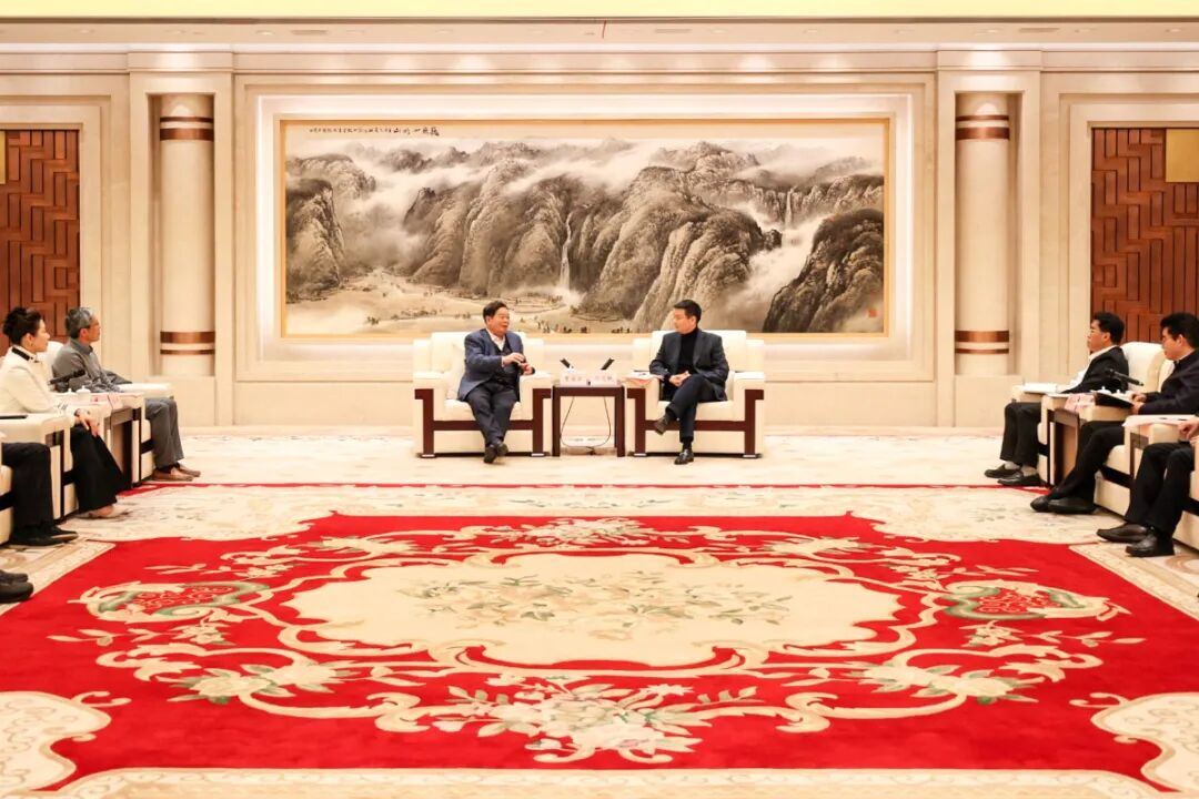 1991325979640848384.jpg 图片