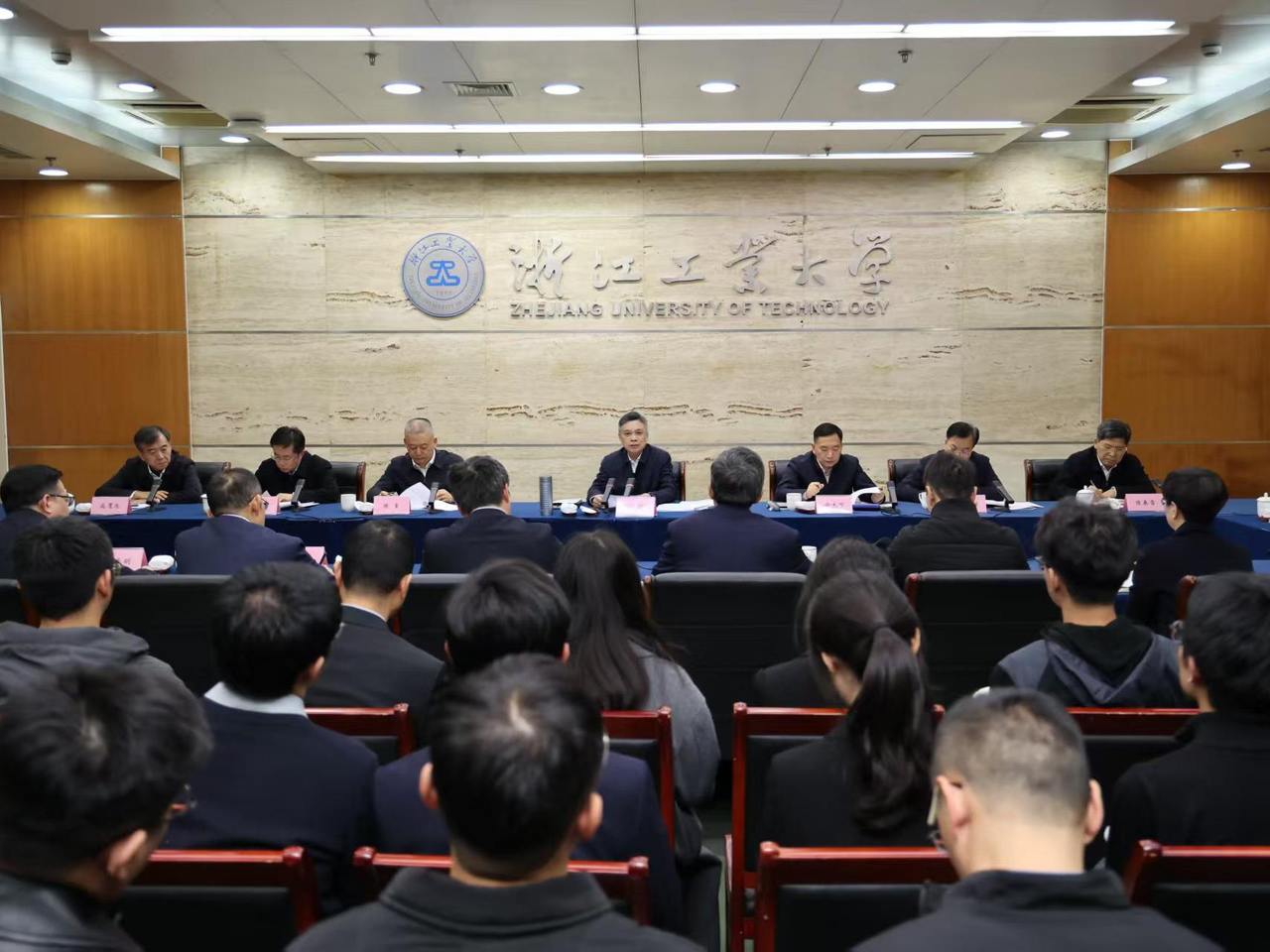 刘捷在考察2025浙江农业博览会时强调 让现代农业发展成果惠及更广大人民群众