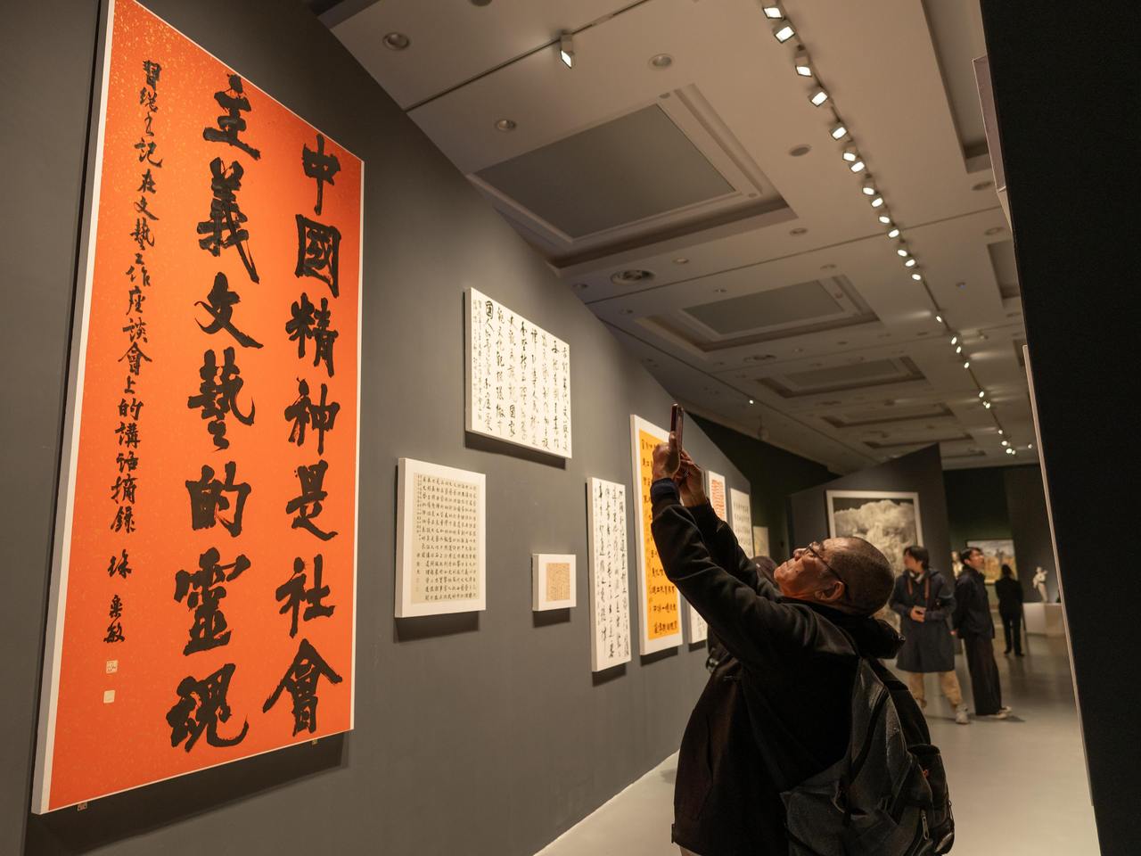 有风来丨百年杭剧,何去何从?