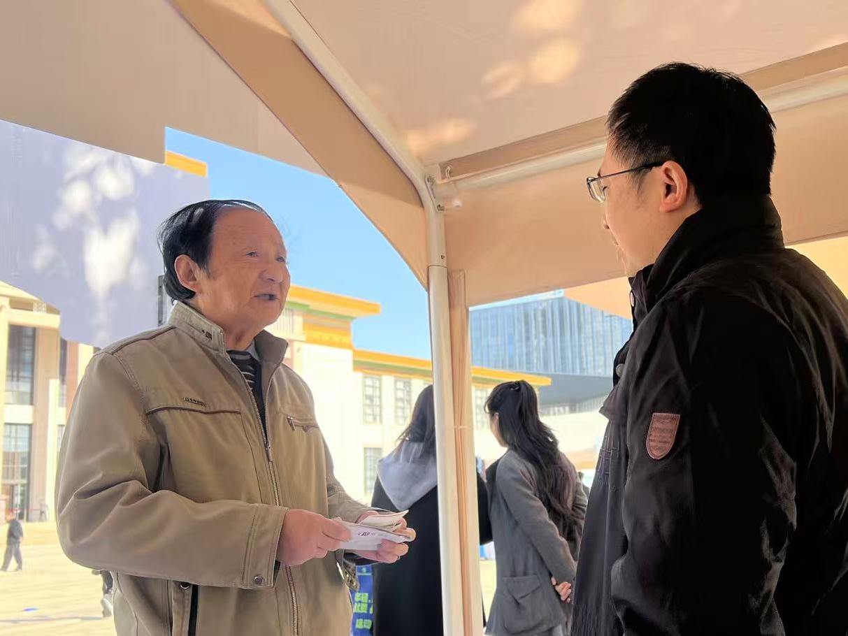 寻找二叔“刘健吾”