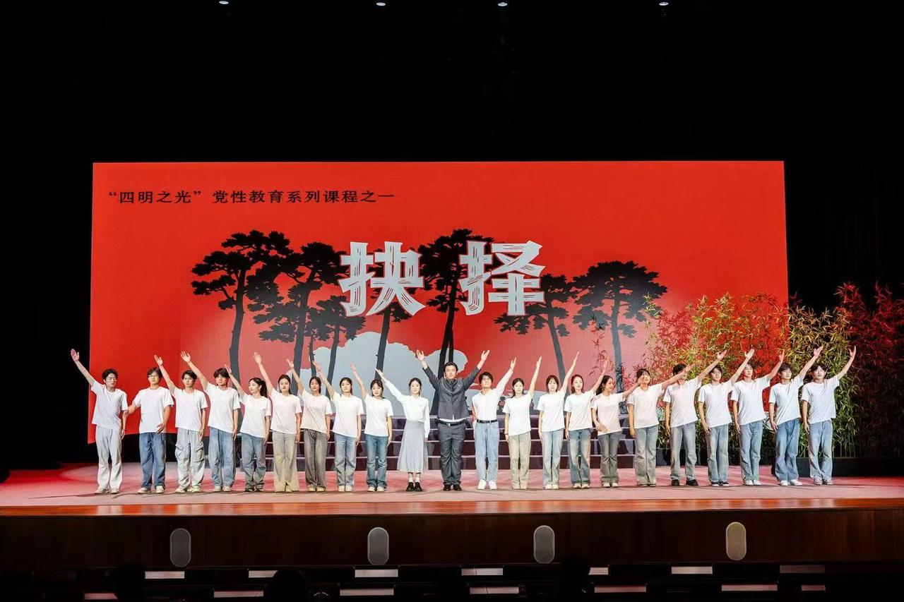 微信图片_20251128085103_1514_84.jpg