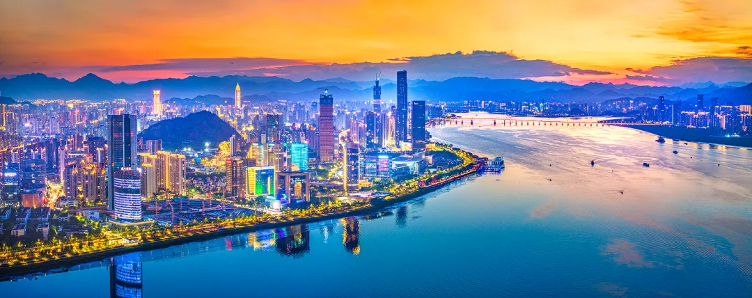 1997812999984754688.png 图片