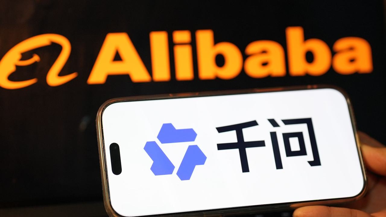 期末冲刺引爆AI需求:千问APP批改、讲题使用量激增70%
