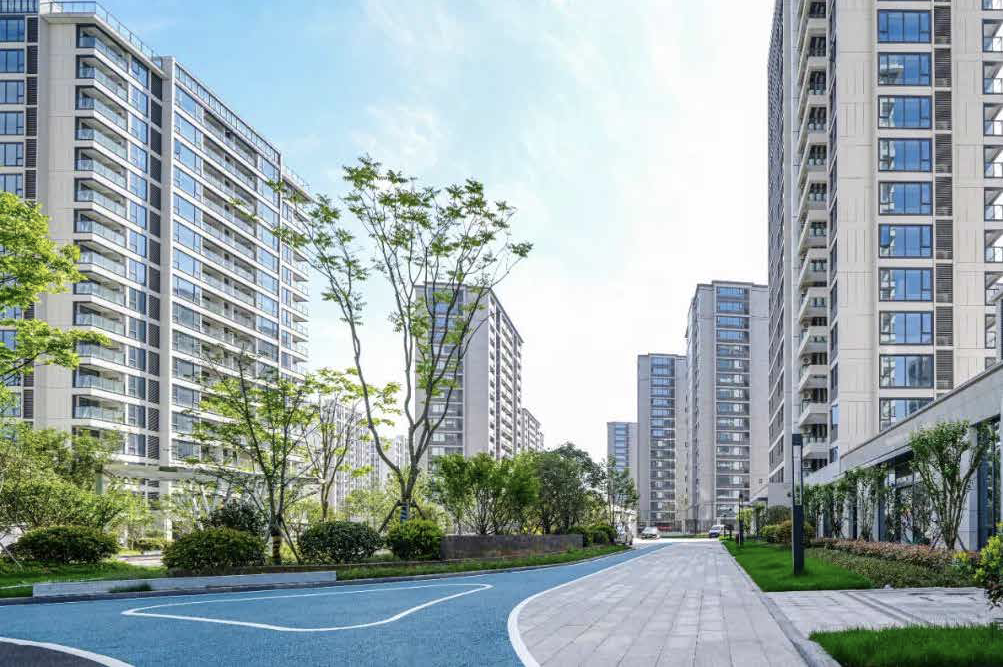 中国住房和房地产研究院联合瓴寓国际发布青年租赁社区自治研究成果