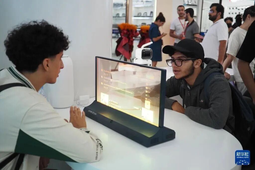 2022093722056839168.jpg 图片