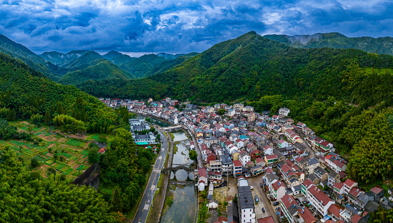 休闲乡村芝林.jpg
