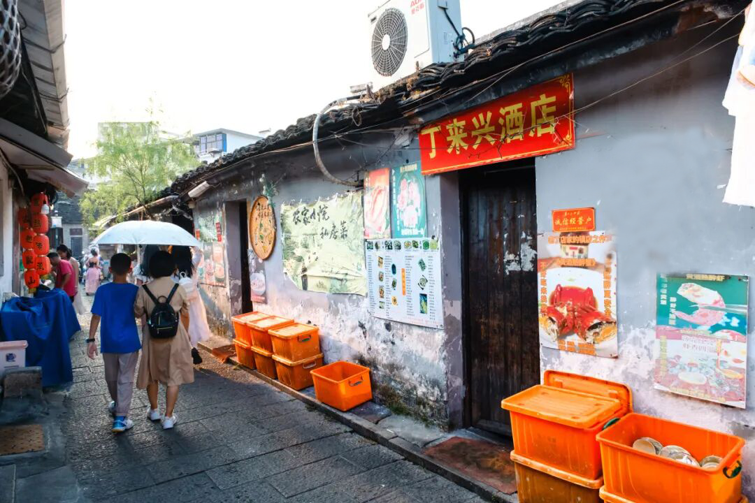 2028748609956007936.png 图片