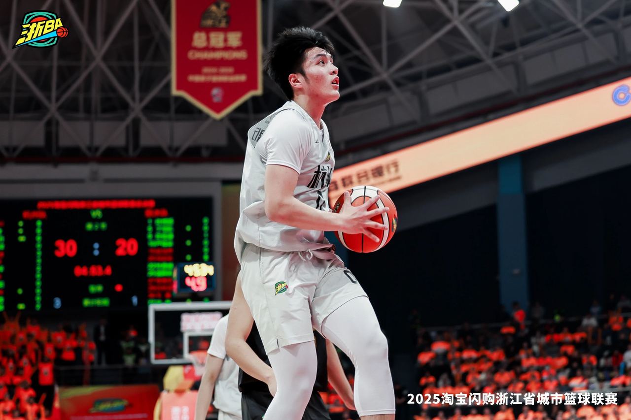 赵哲轩 图源“浙BA”官方