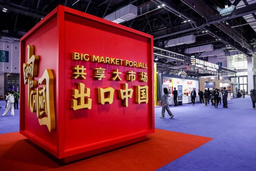 2033338581191151617.jpg 图片