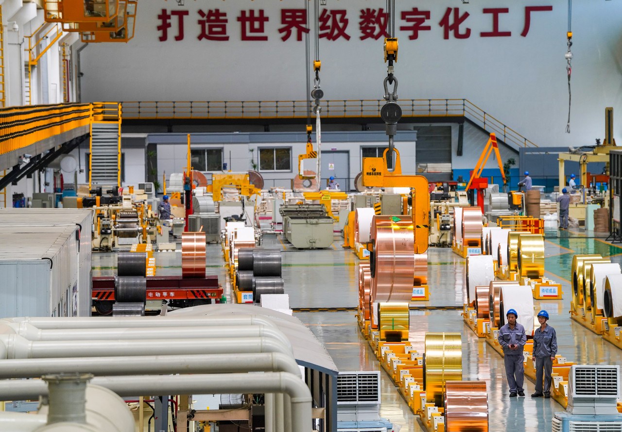 图说:金田铜业的智能工厂 通讯员 金贤芳 摄2.jpg