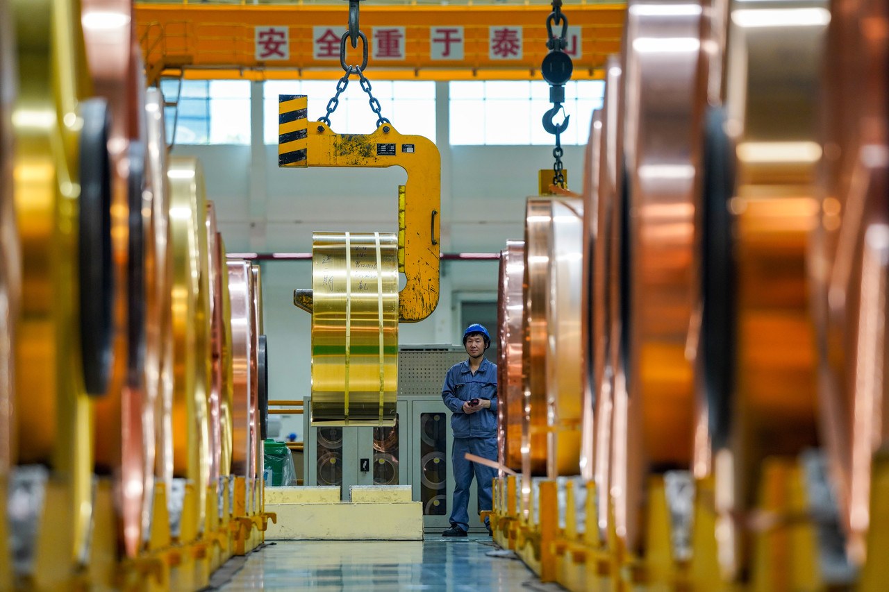 图说:金田铜业的智能工厂 通讯员 金贤芳 摄.jpg