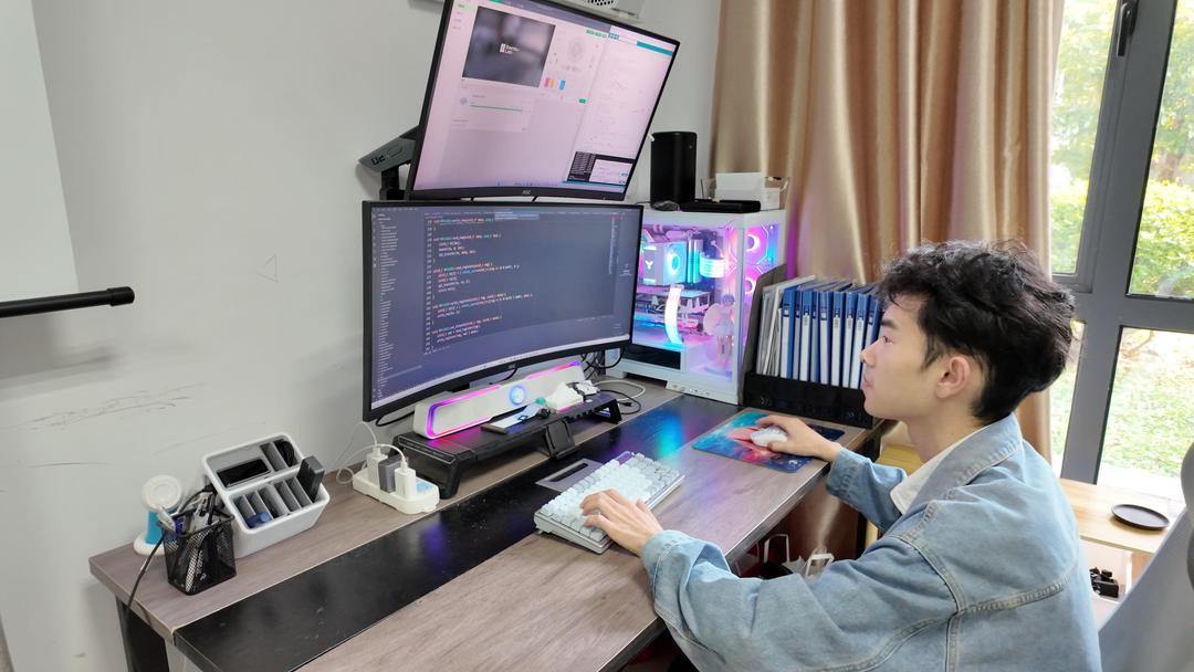 相关创业园工作室.jpg