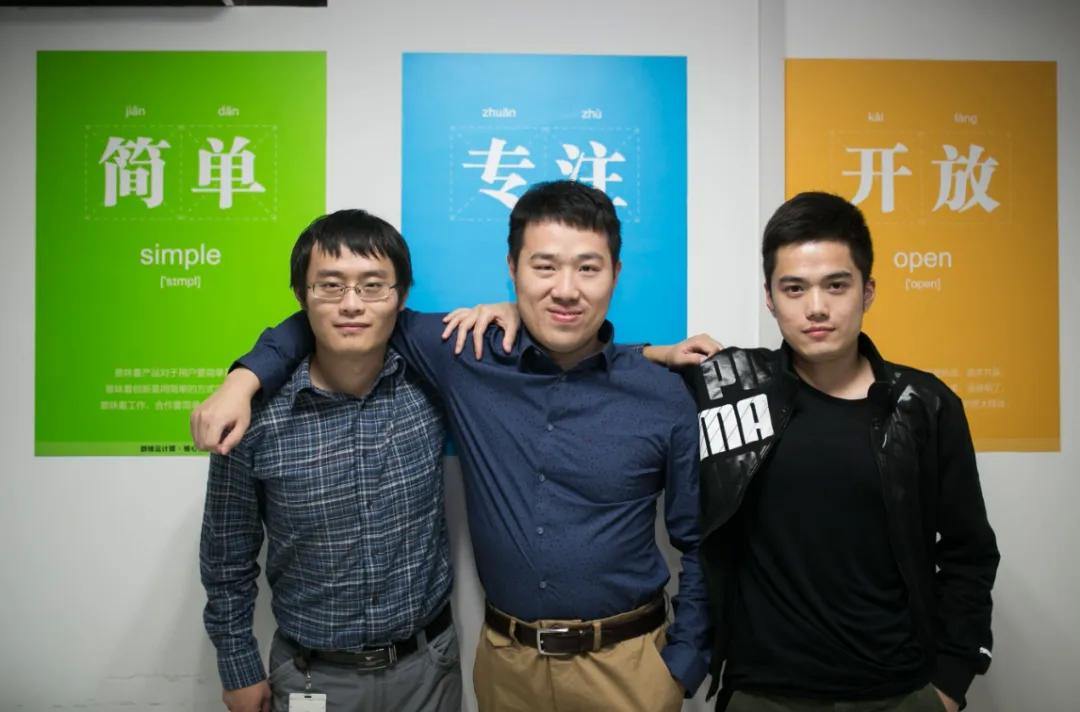 2044948180239380480.webp 图片