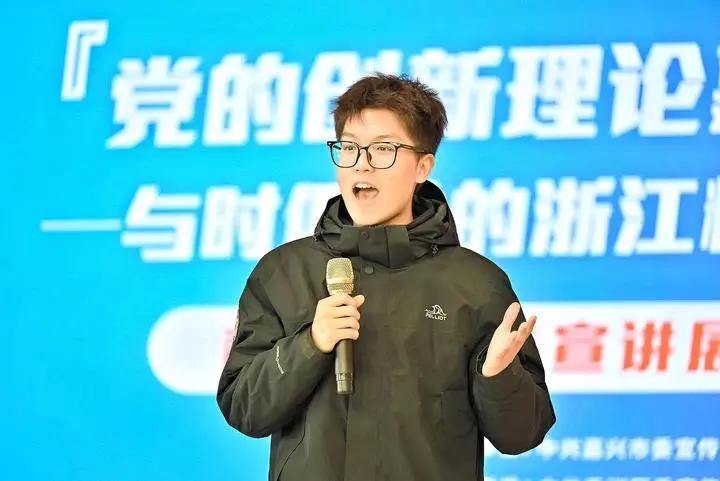 2045075105150607360.webp 图片