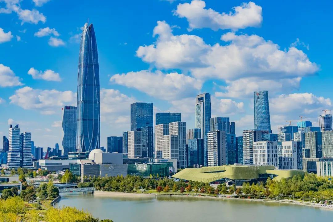 2054008819586899968.webp 图片