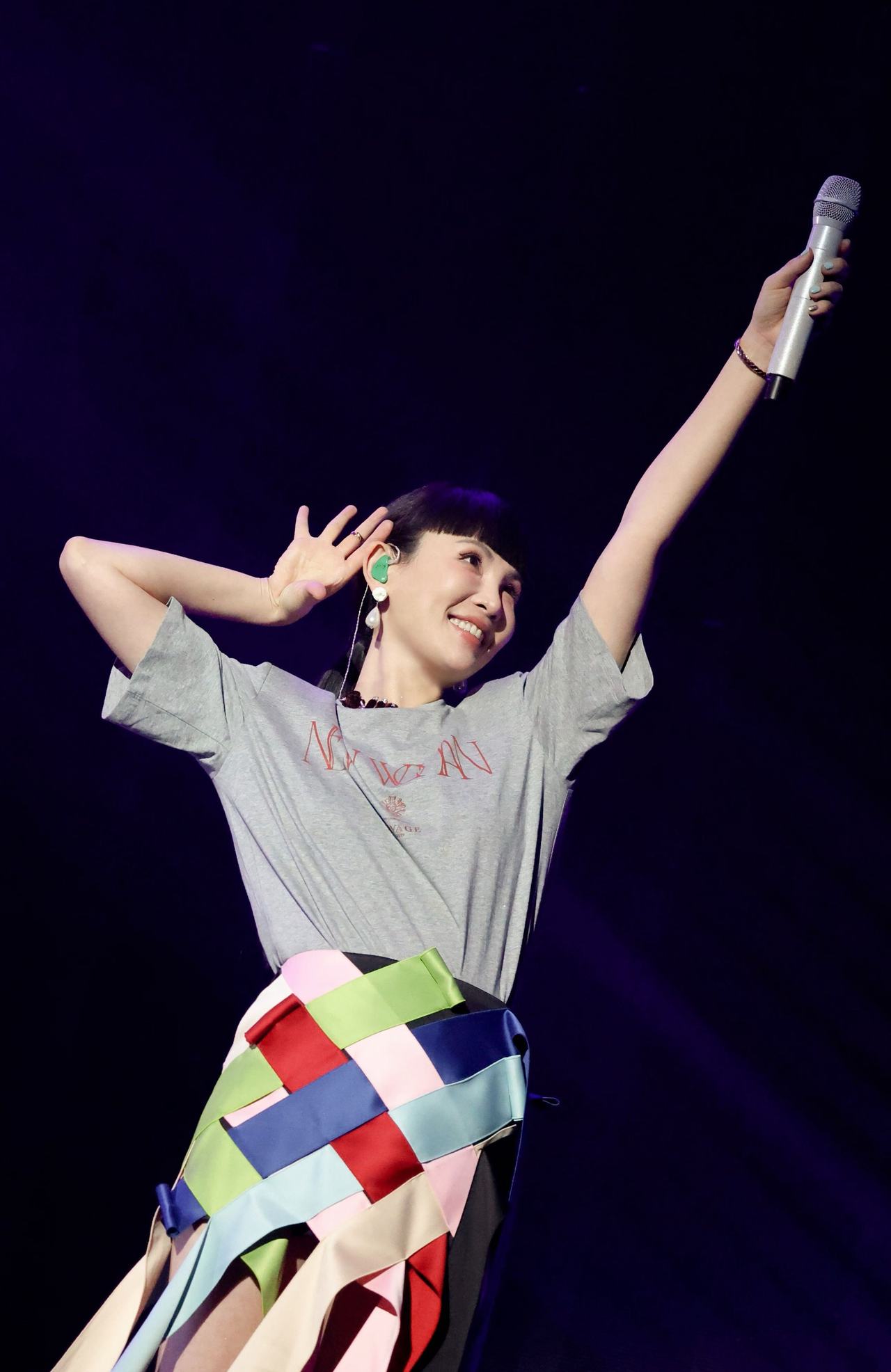 曾差点改行去做美甲师:魏如萱的17件小事