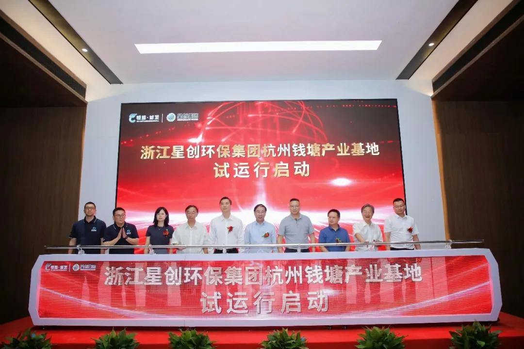 2082422532157149184.webp 图片