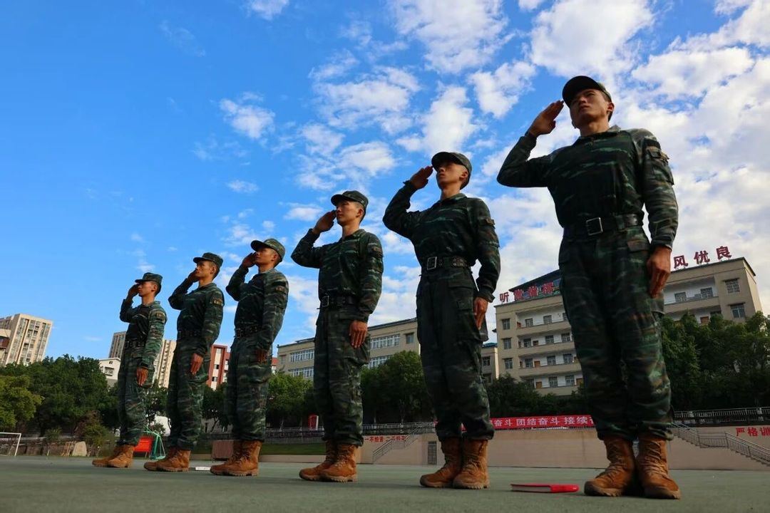 党庭政1.jpg