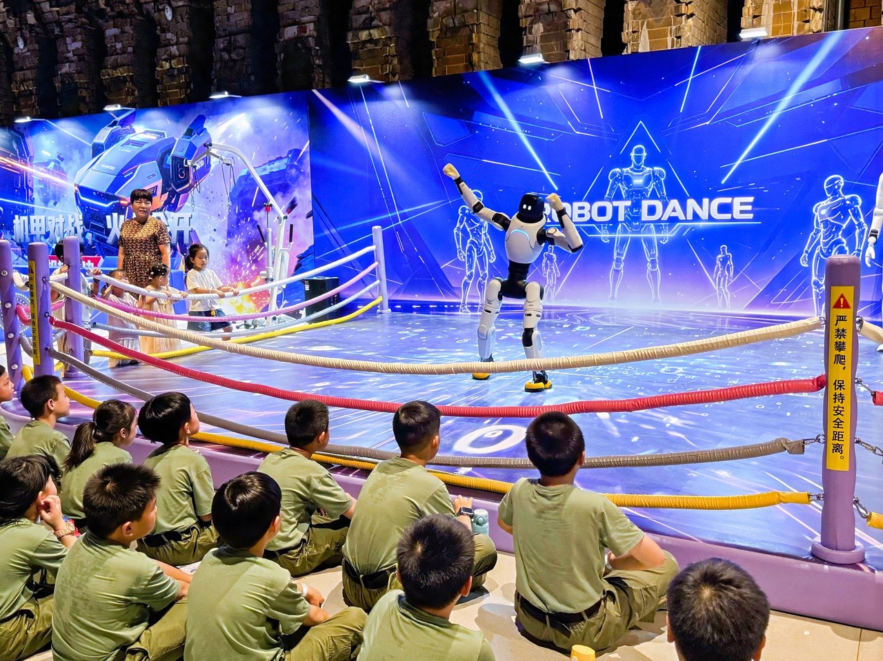 杭州(国际)青少年洞桥营地2026暑期夏令营。受访者供图3.jpg