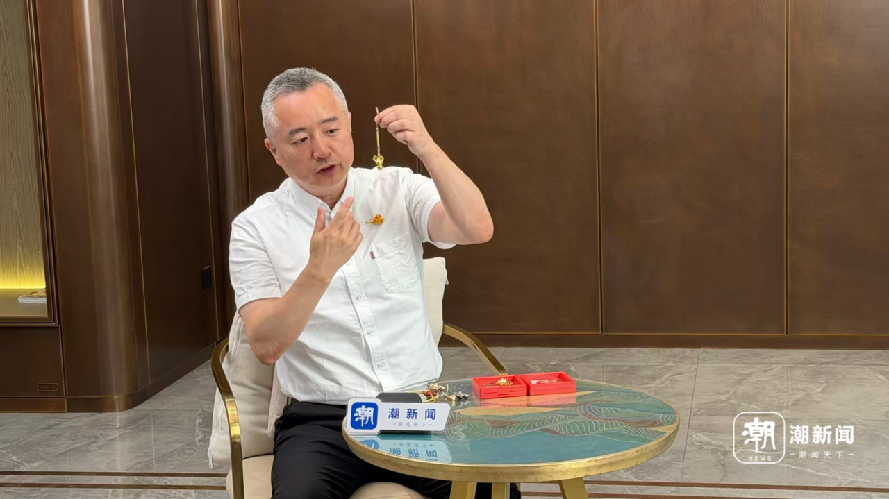 朱炳仁·铜创始人回应挂件褪色：对消费者深感抱歉，网传视频并非我的回应