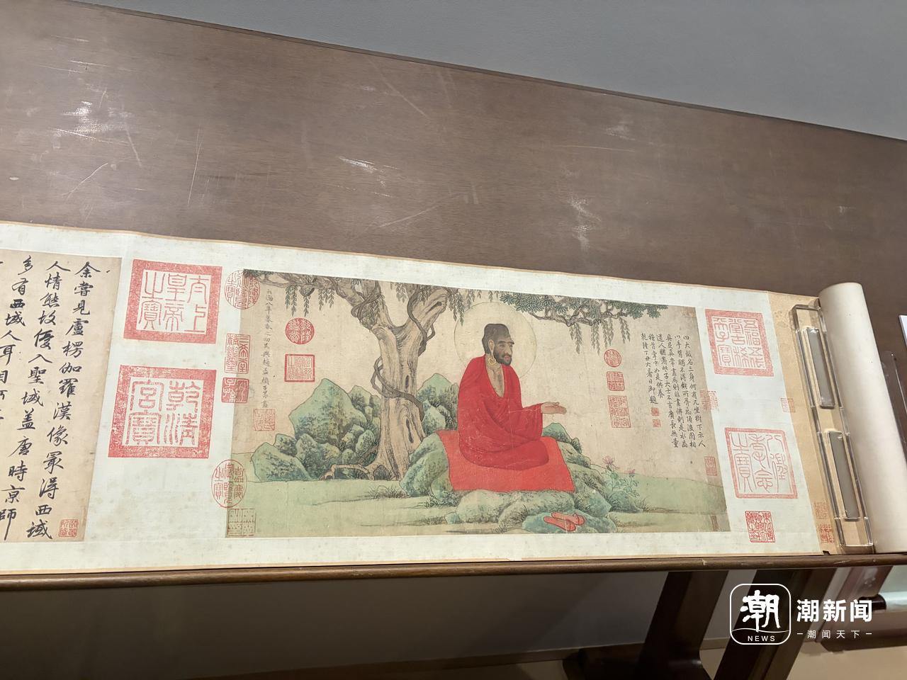潮声丨一抹微笑，跨越千年